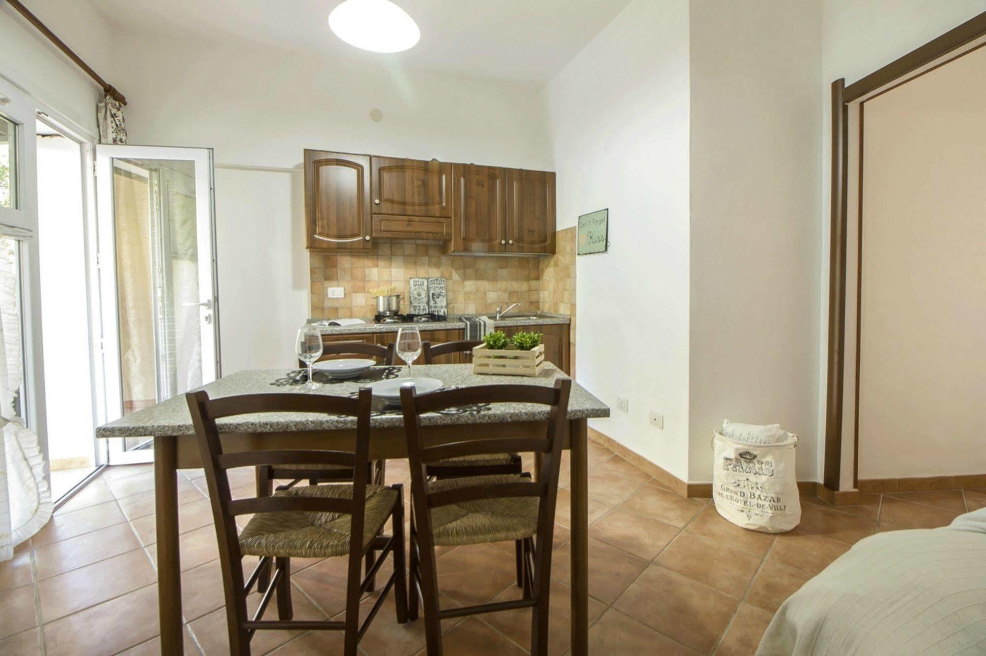 Casa Vacanze Cau - Viale Europa Alghero Esterno foto